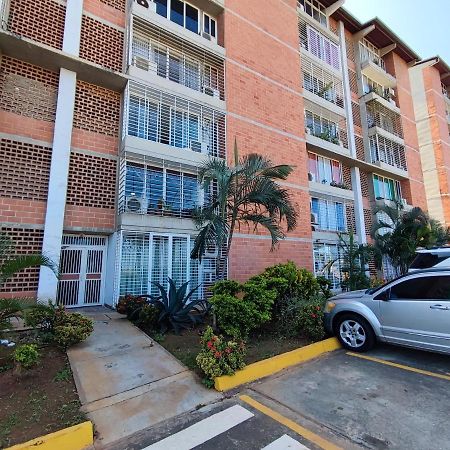 Apartamento Frente Al Aeropuerto De Maiquetía Zewnętrze zdjęcie